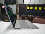 HP 15-cs3079nr - Image 2