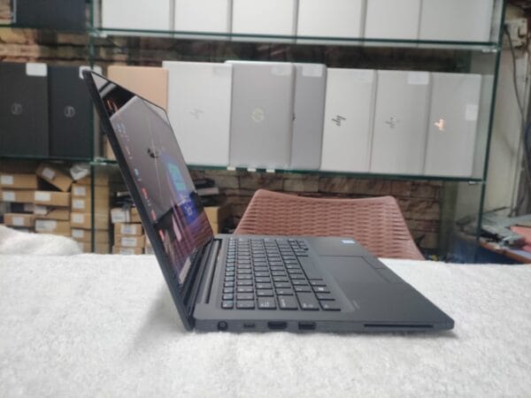 Dell Latitude 7280 Touch - Image 3