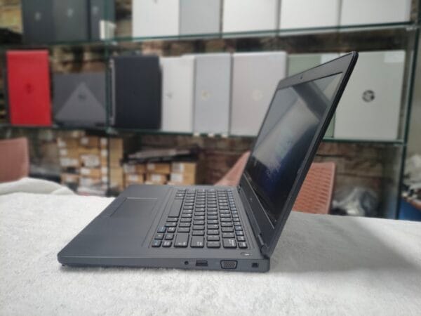 Dell latitude 5490 - Image 3