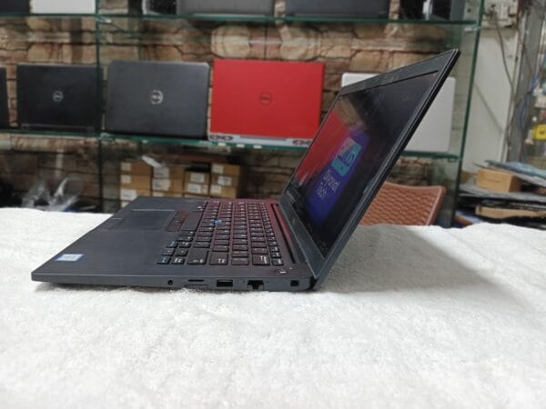 Dell Latitude 7490 - Image 3